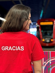 Metro Ligero Oeste celebra los a 100 millones de viajes con una campaa de felicitacin